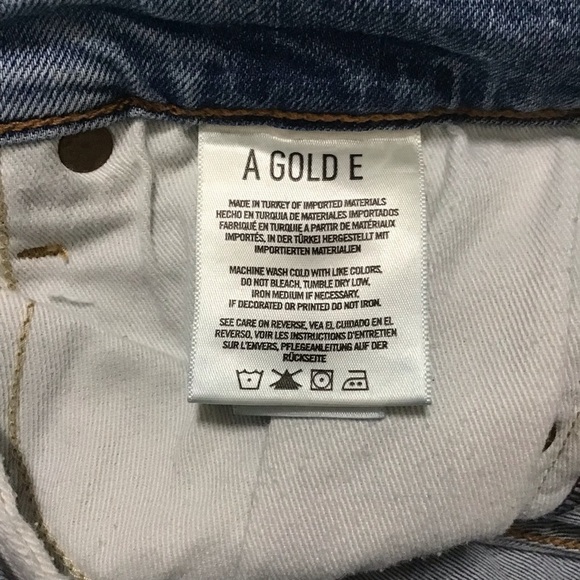 AGOLDE Sophie Crop Jeans with Chewed Hem and Waistband. - Picture 10 of 15